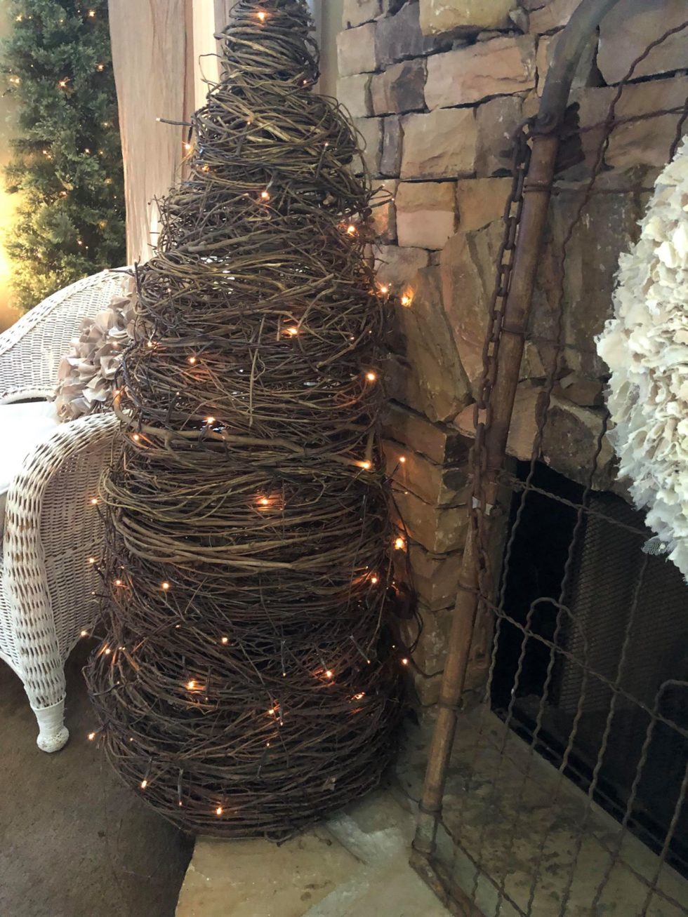 DIY Rustic Grapevine Tree The Shabby Tree