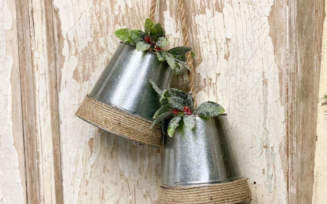 DIY Holiday Bells - The Shabby Tree