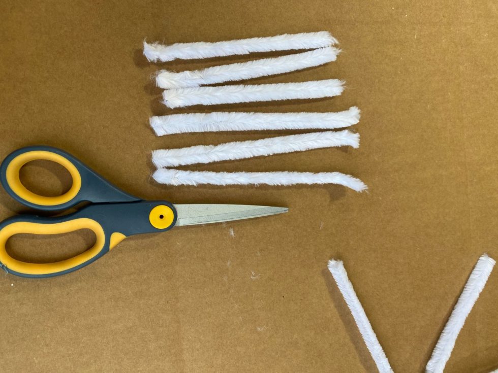 DIY Pipe Cleaner Snowflake The Shabby Tree