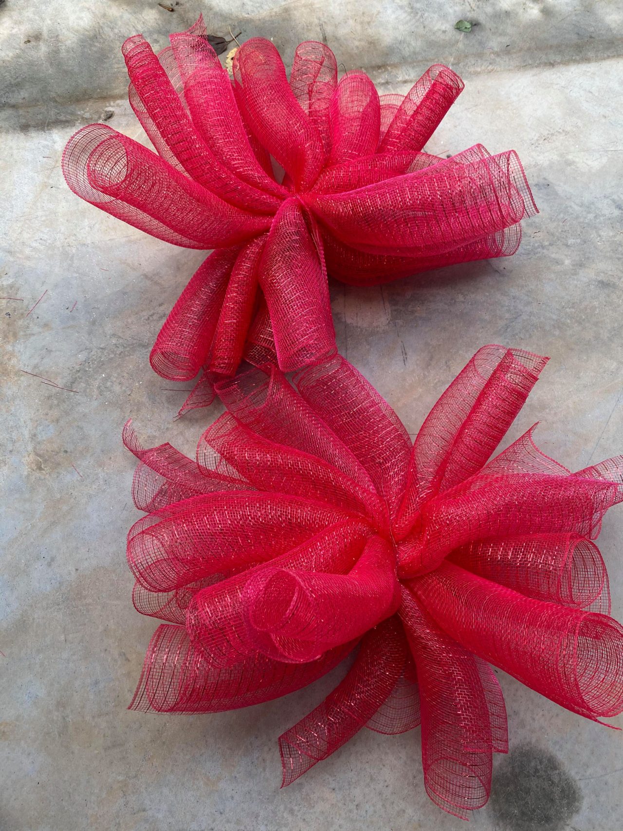 DIY Mesh Ribbon Poinsettia Wreath - The Shabby Tree