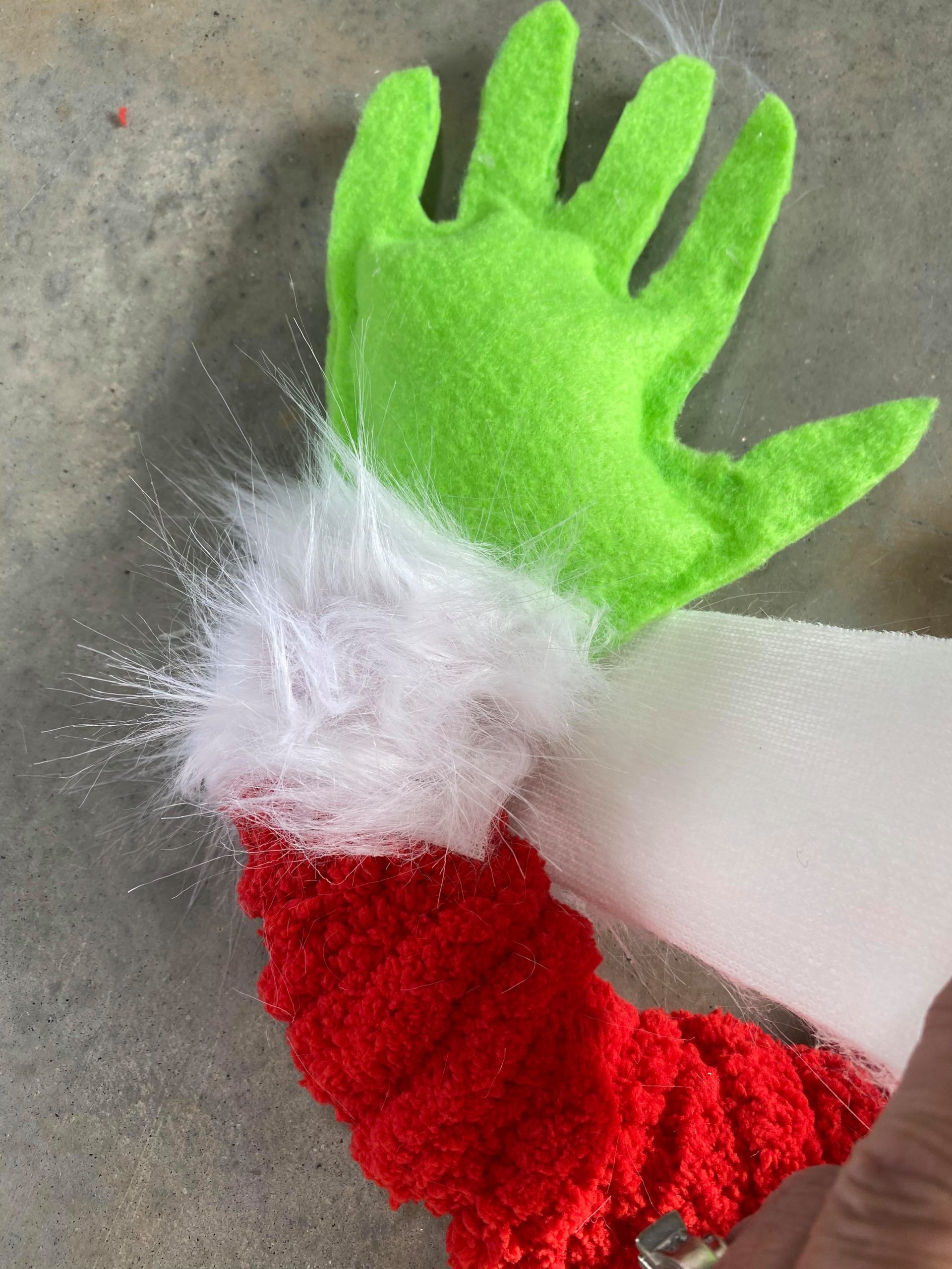 The Shabby Tree - Ok I asked you earlier what you thought I was making with  the green felt and red chunky yarn. Yes it has to do with the Grinch. I