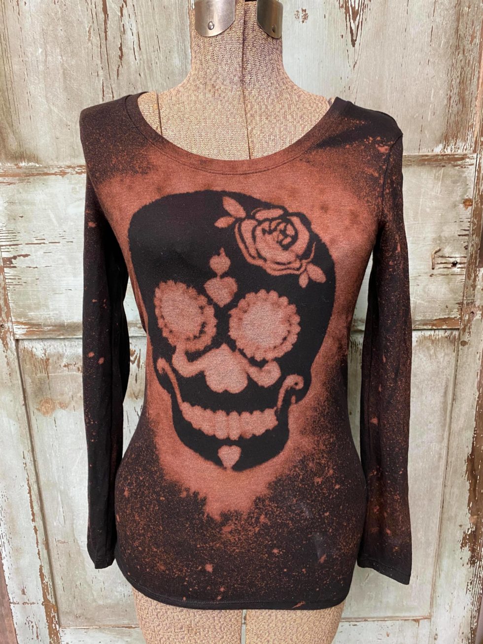 dollar tree stencil bleach shirt