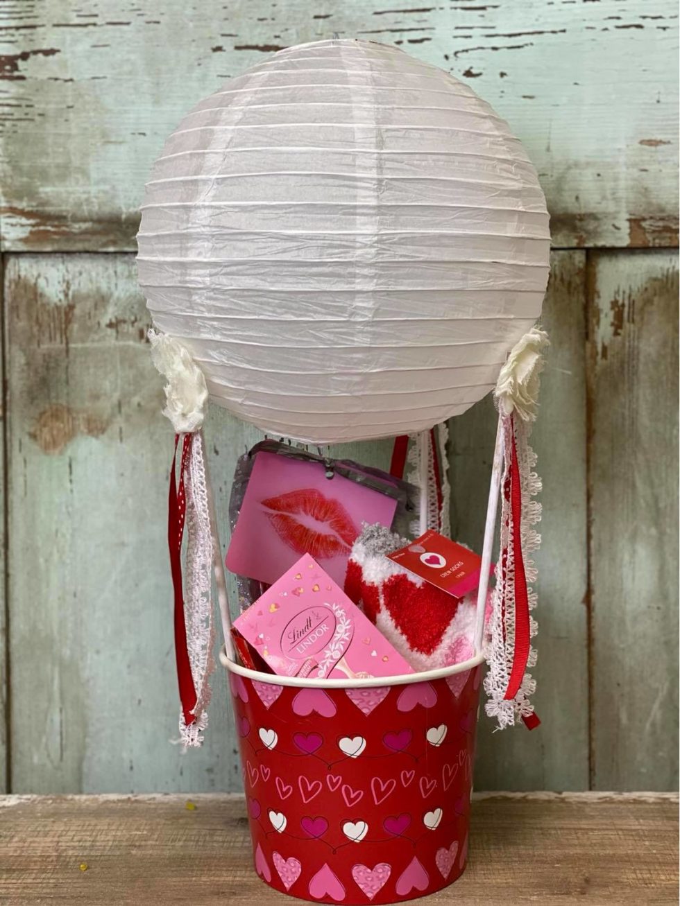 Diy Hot Air Balloon Decoration - The Shabby Tree