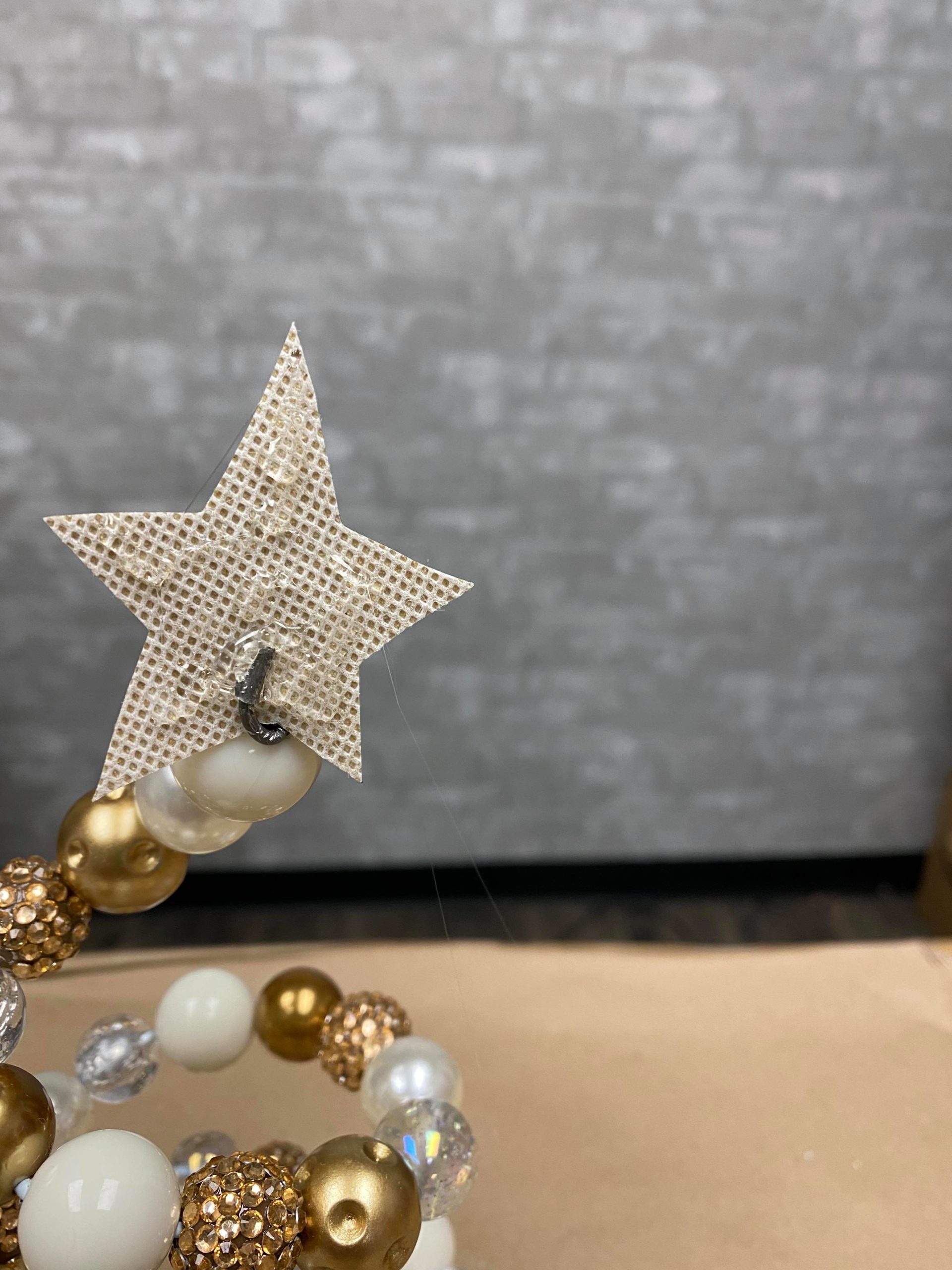 Miss Abigail's Hope Chest: Tutorial - Spiral Beaded Christmas Tree