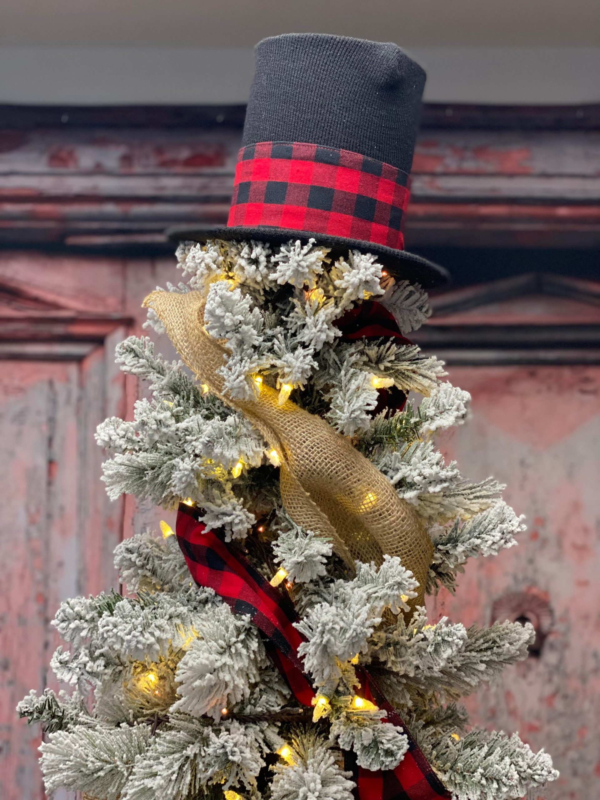 DIY Snowman Hat Tree Topper - The Shabby Tree