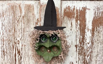 DIY Witch Head Using An Egg Carton