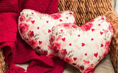 DIY Heart Shaped Pillows Using Placemats