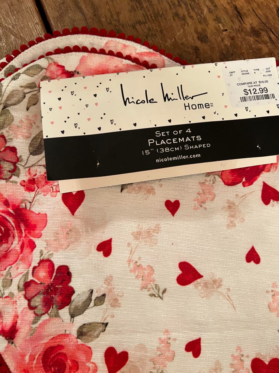 DIY Heart Shaped Pillows Using Placemats The Shabby Tree