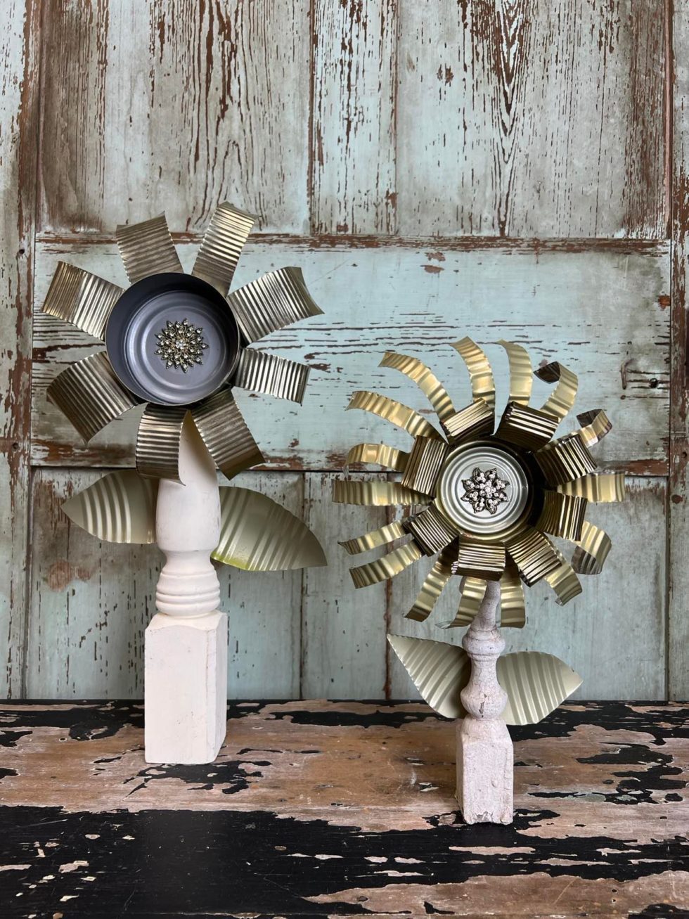 DIY Tin Can Flowers The Shabby Tree
