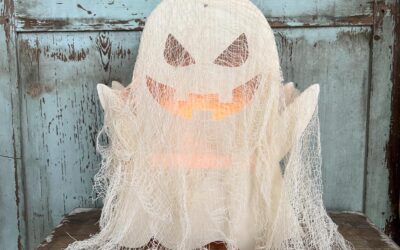 How To Make A Light Up Ghost Using Dollar Tree Items