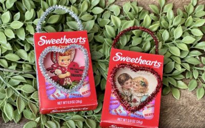 How To Make A Valentine Decoration Out Of A Sweetheart Box