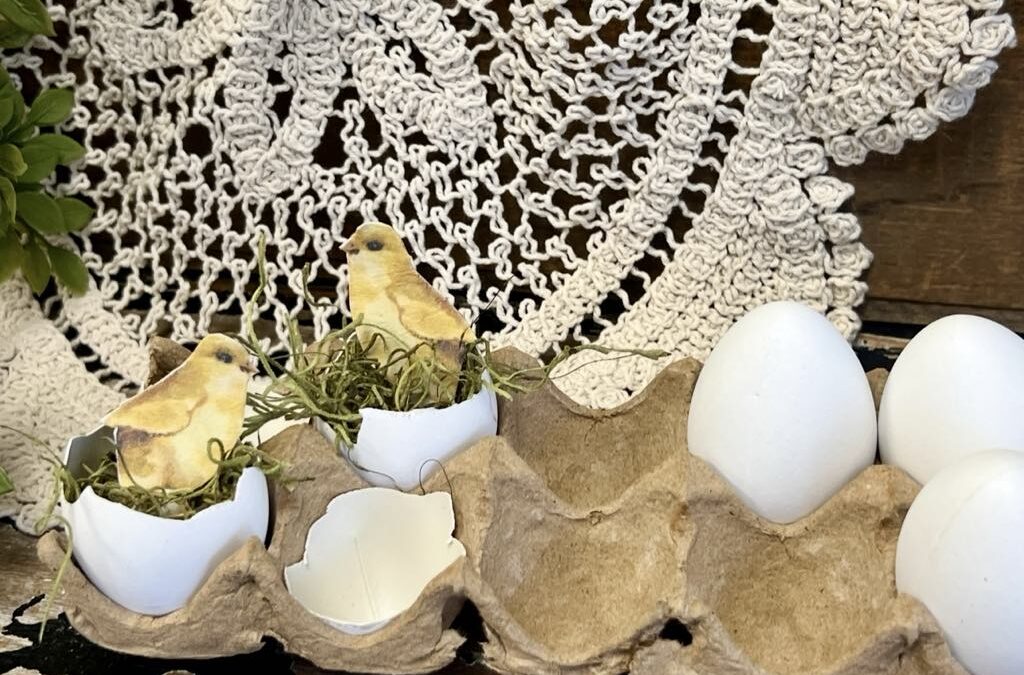 Egg Craft Using A Chick Napkin