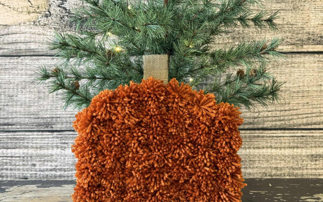 DIY Yarn Pom Pom Container