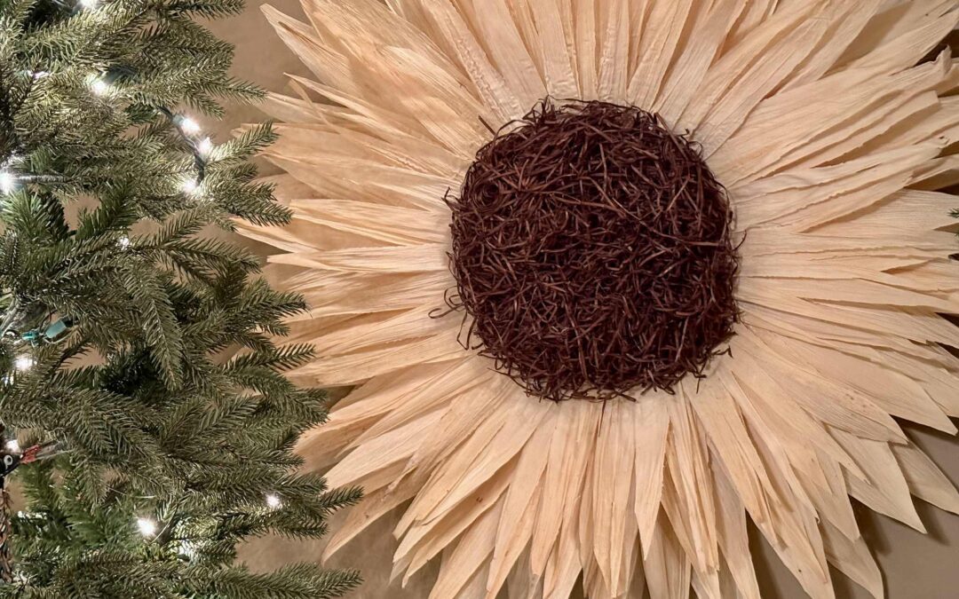 DIY Sunflower Wreath Using Corn Husk