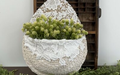 Simple Easter Wall Decor Using Cardboard